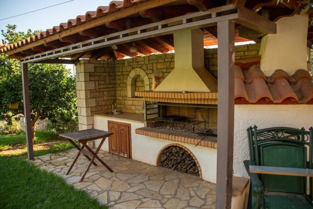 Akrivi'S House In Каламата Екстер'єр фото